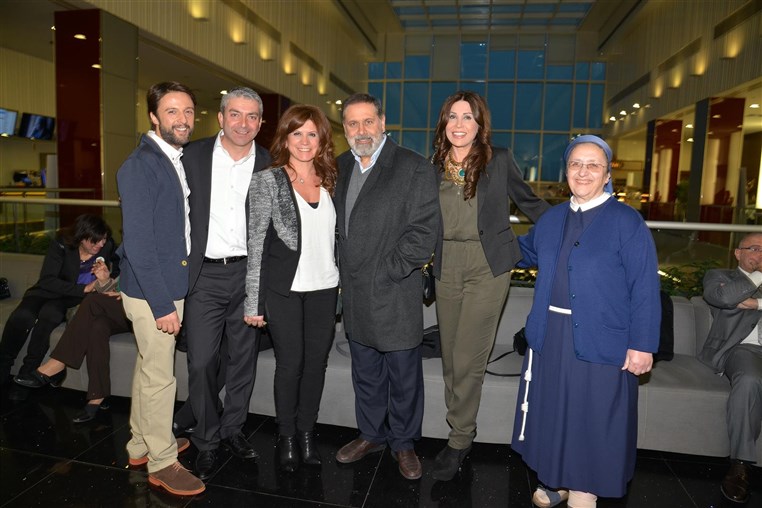 Premiere of Men Ajlikom (For You) 