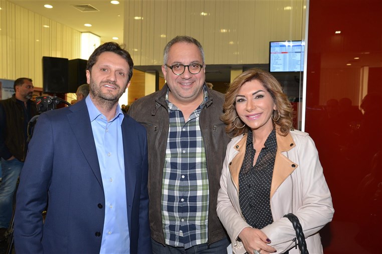 Premiere of Men Ajlikom (For You) 
