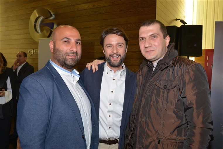 Premiere of Men Ajlikom (For You) 