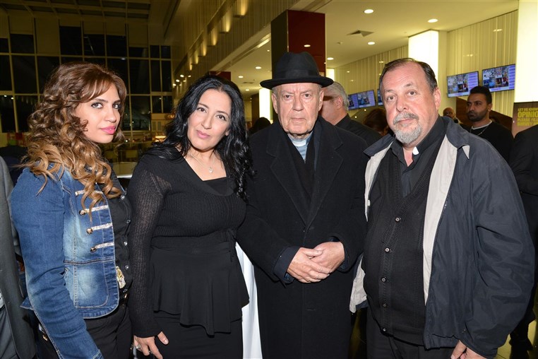 Premiere of Men Ajlikom (For You) 