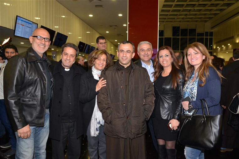 Premiere of Men Ajlikom (For You) 