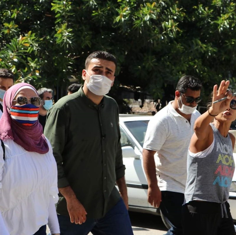  Turkish Chef Burak Özdemir Flies to Beirut to Personally Provide Support in Streets