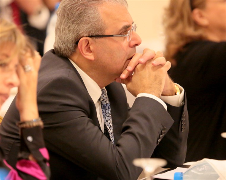 LCI-D351 Beiruting Signature of MOU