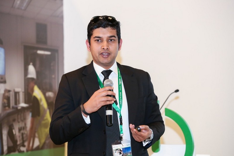 Schneider Electric Power to the Cloud