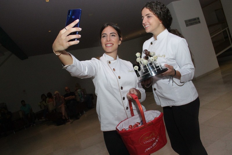 Laurent Gerra au Casino du Liban-Selfies Taken by Huawei nova 3i