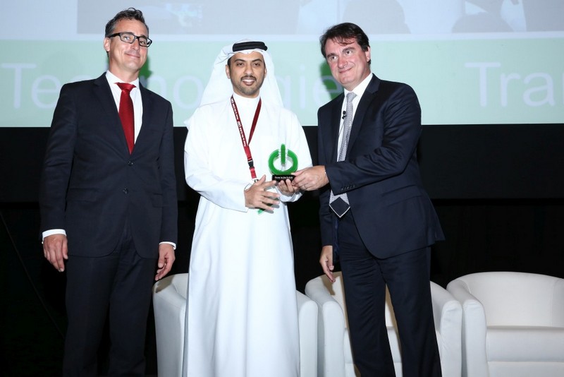 Schneider Electric Power to the Cloud