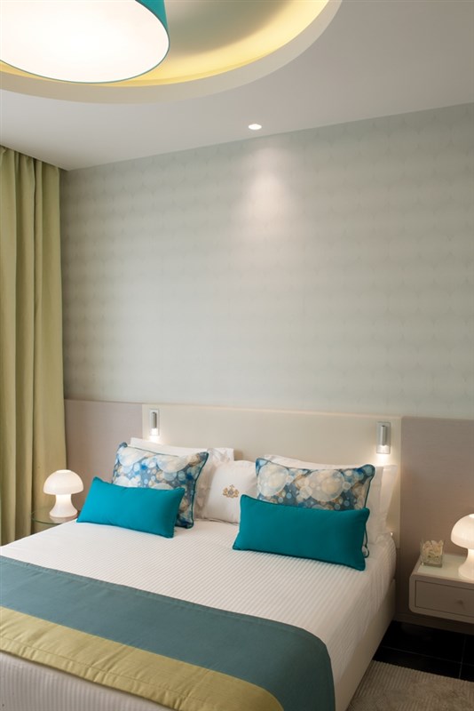 Re-opening of Bristol Hotel