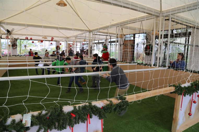 Arnaoon Christmas Village