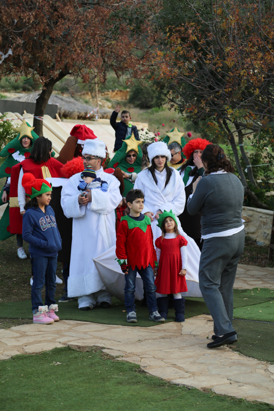 Arnaoon Christmas Village