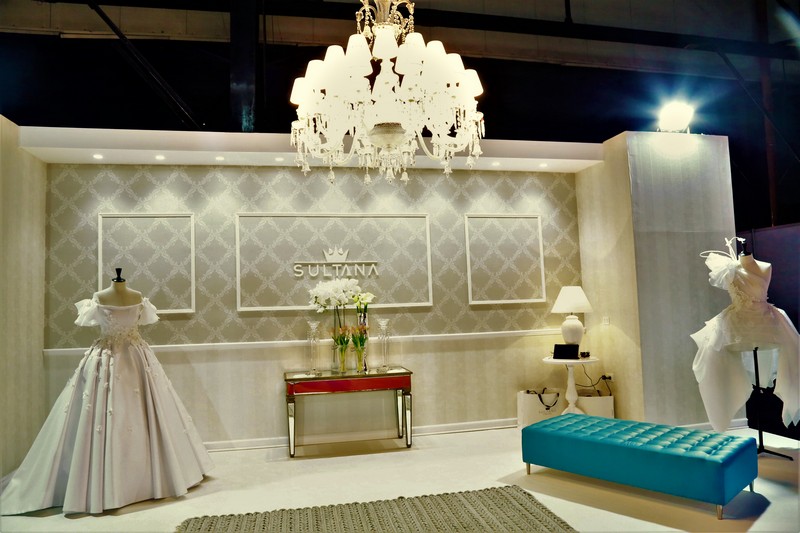 Wedding Folies - The Bridal Expo The floral runway by Masaha