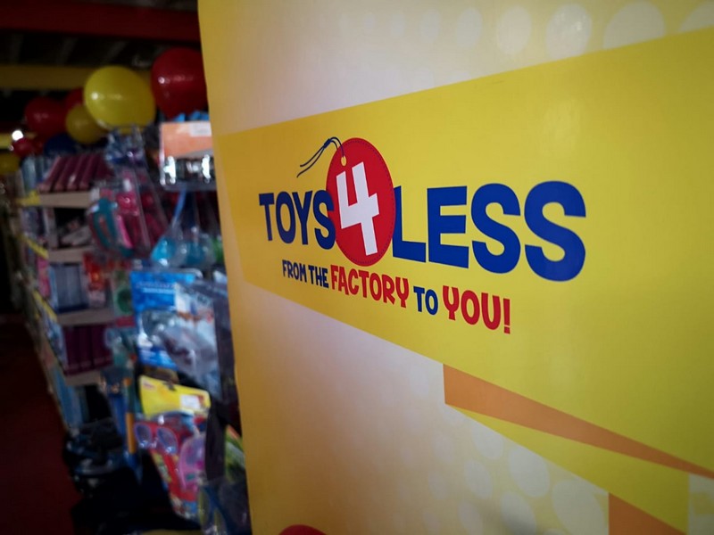 Toys 4 Less Mtayleb Grand Opening