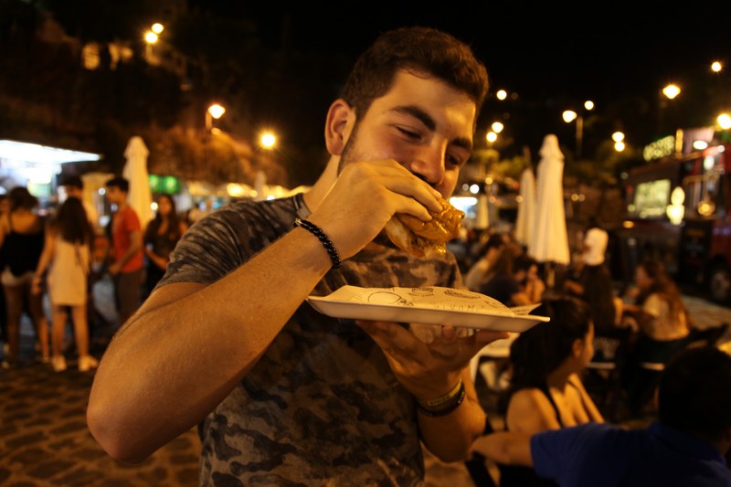 Burgerfest 2017 - Zouk Mikael