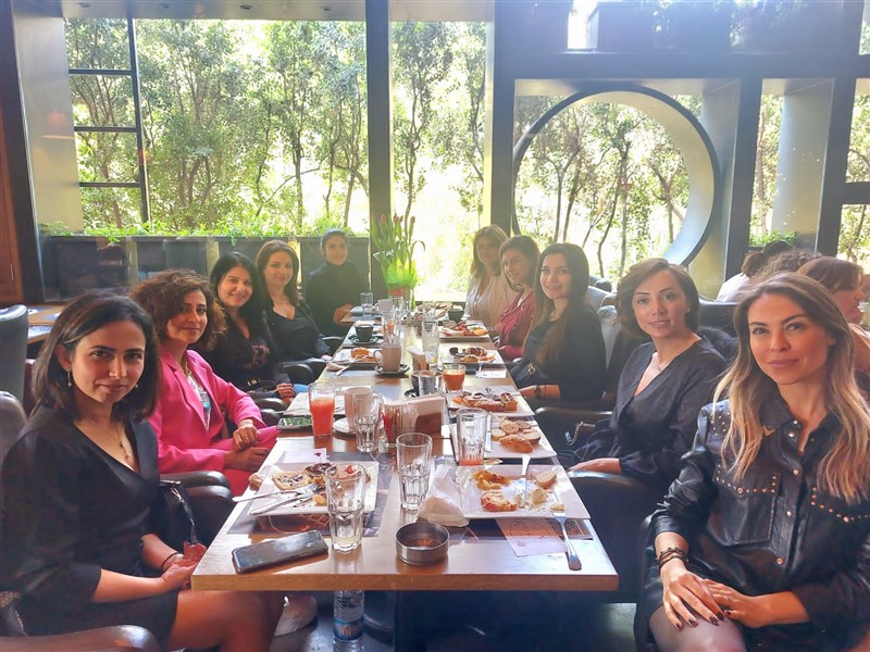 Garderie coco et cinelle mother's day brunch at al Mandaloun