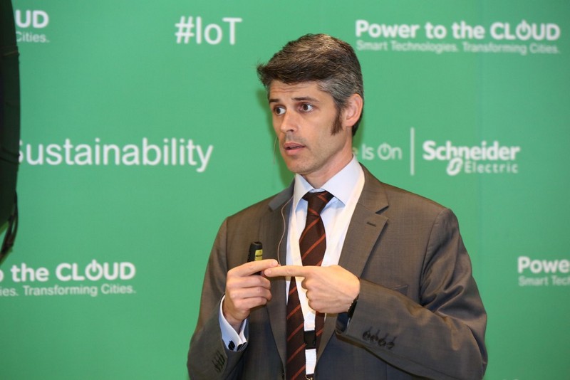 Schneider Electric Power to the Cloud