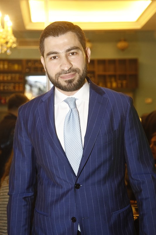 Igel Zreik