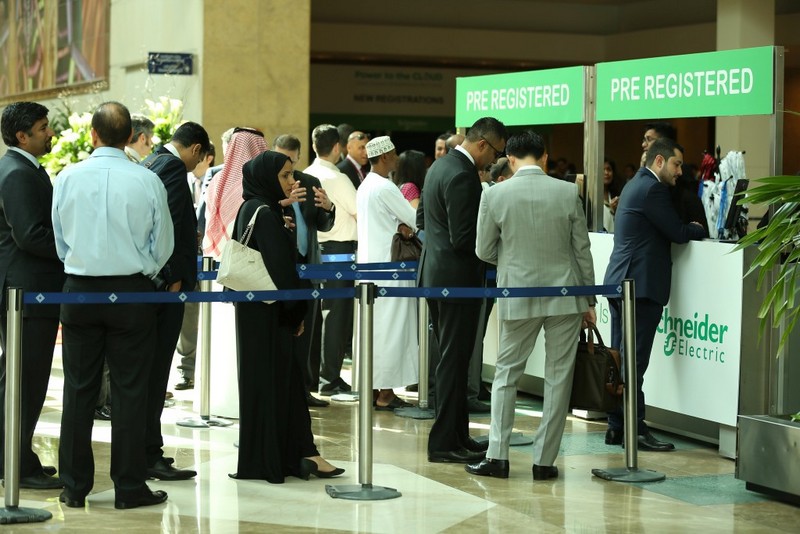 Schneider Electric Power to the Cloud
