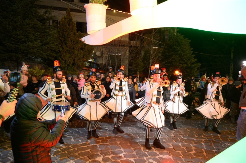 Becharre celebrating Christmas