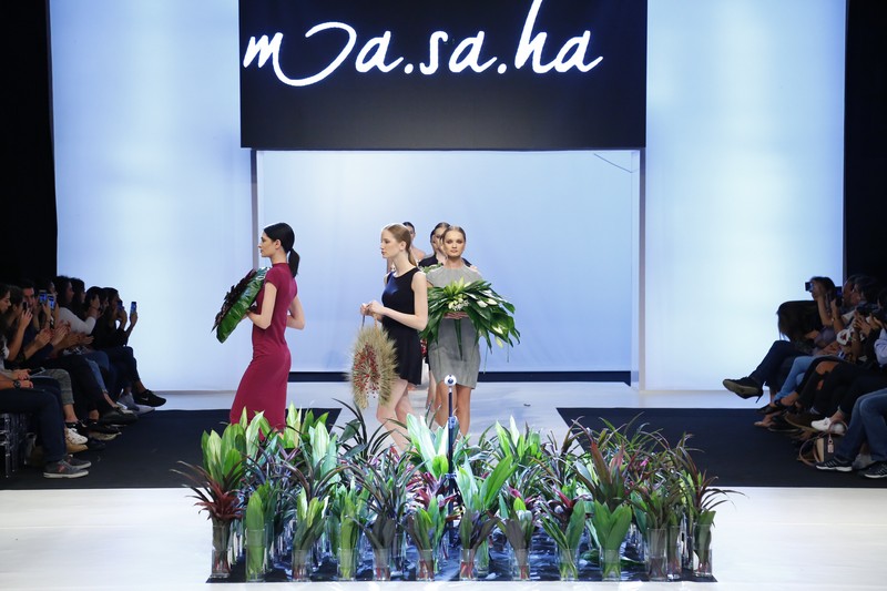 Wedding Folies - The Bridal Expo The floral runway by Masaha