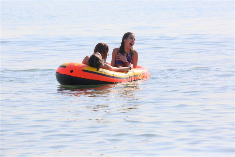Back to Summer at Edde sands 