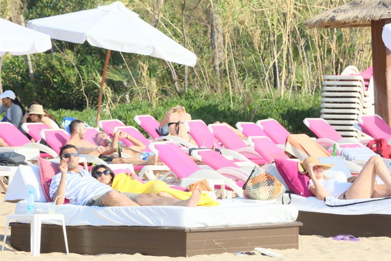 Back to Summer at Edde sands 