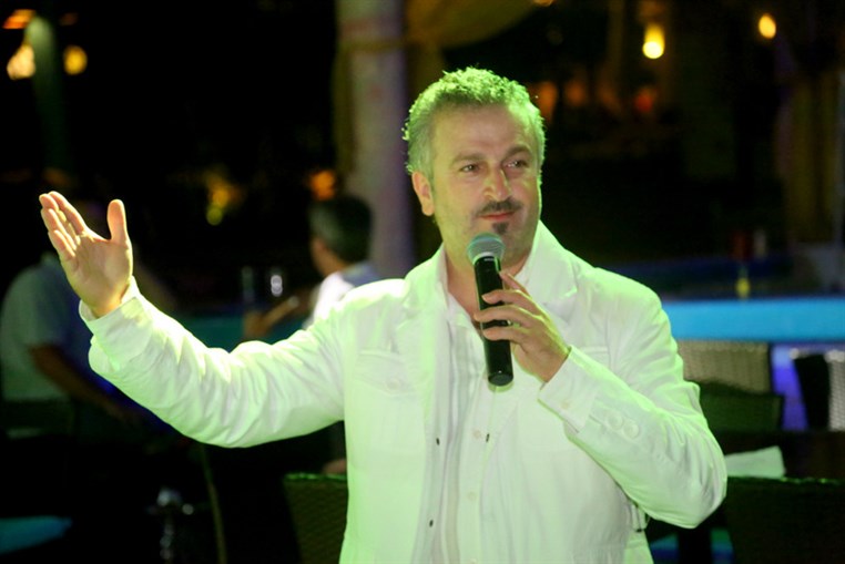 Edde Sands on Thursday Night