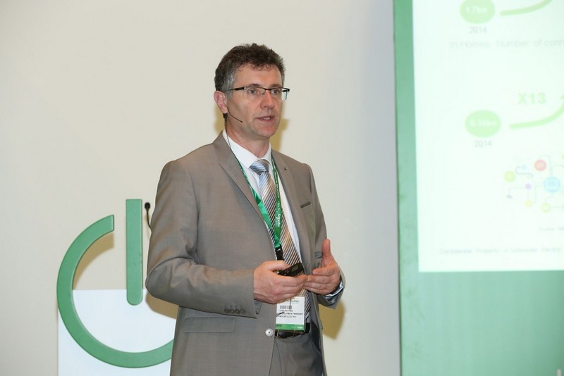 Schneider Electric Power to the Cloud