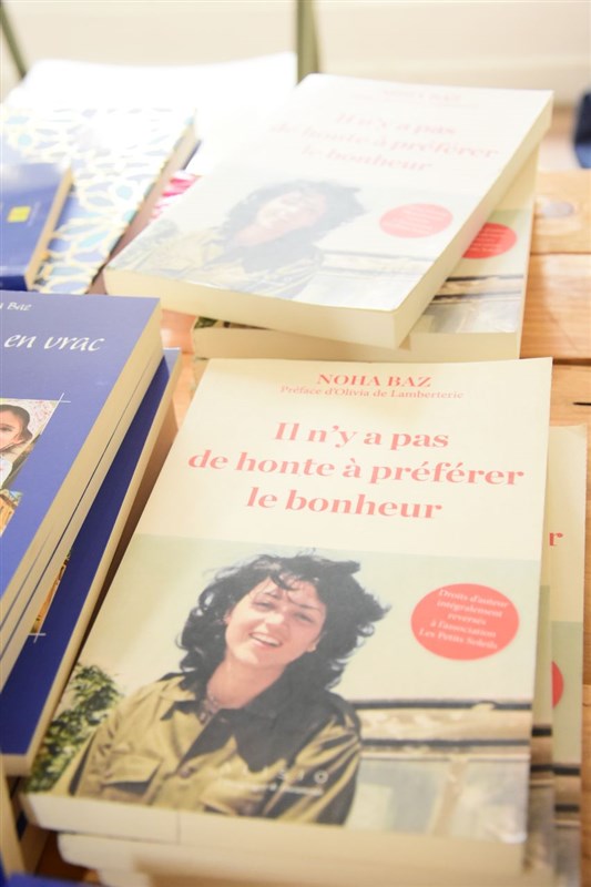 Une partie en Vrac : Book singing by Dr Noha Baz
