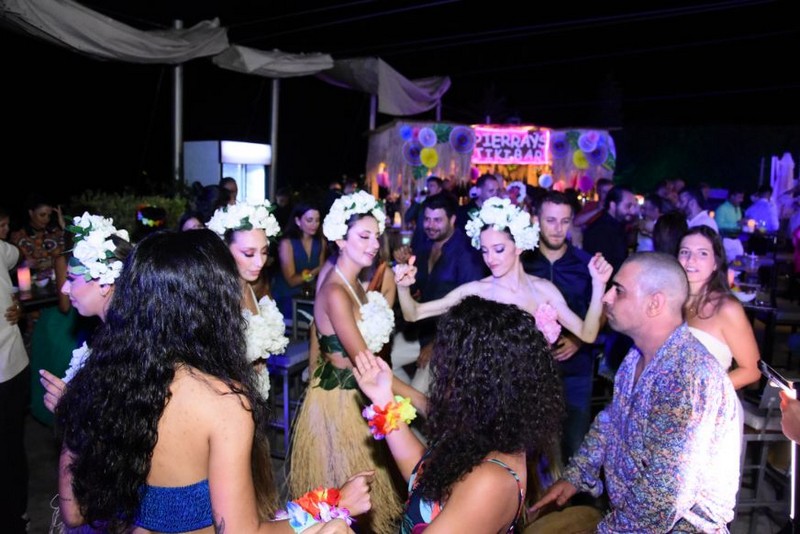 Pierray Tiki Bar night IV