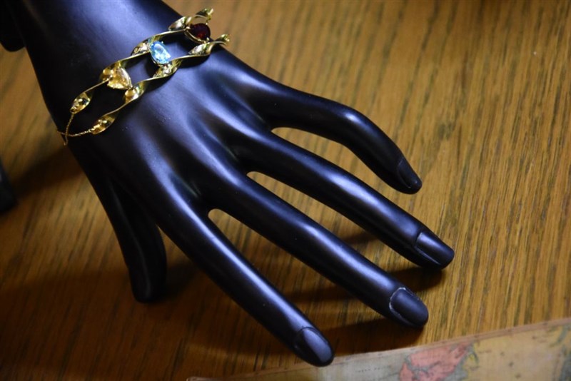 The Philosophy Project's New Jewelry Collection at Mandaloun Café Dbayeh.