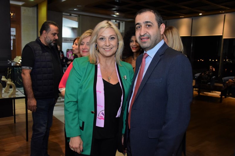Marche de Noel Marina Dbayeh