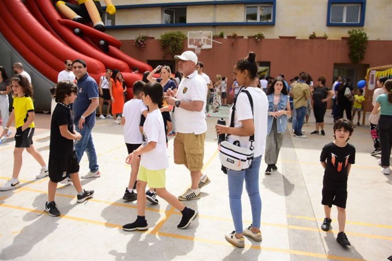 La Kermesse du Lycée Montaigne