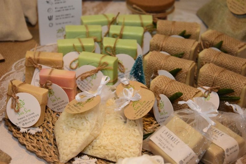 Marche de Noel Marina Dbayeh