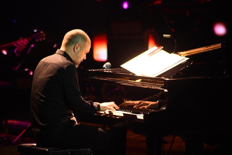 Michel Fadel at Casino Du Liban