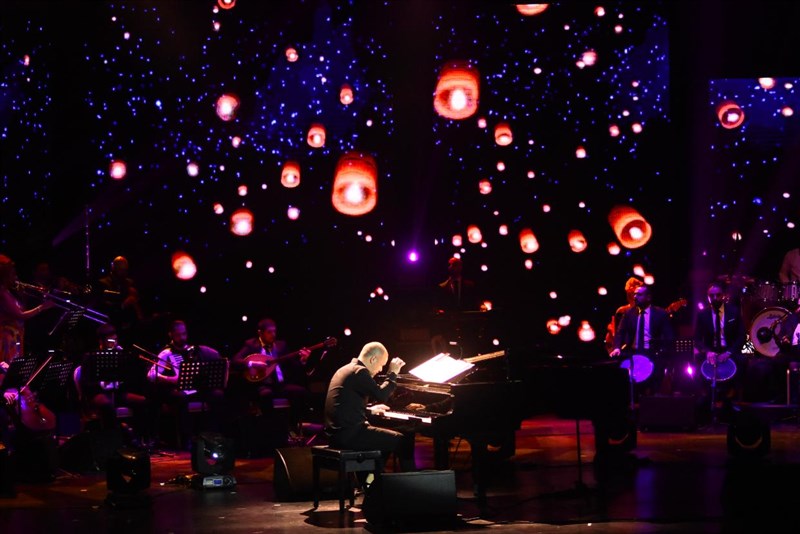 Michel Fadel at Casino Du Liban
