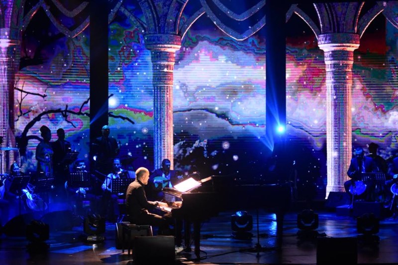 Michel Fadel at Casino Du Liban