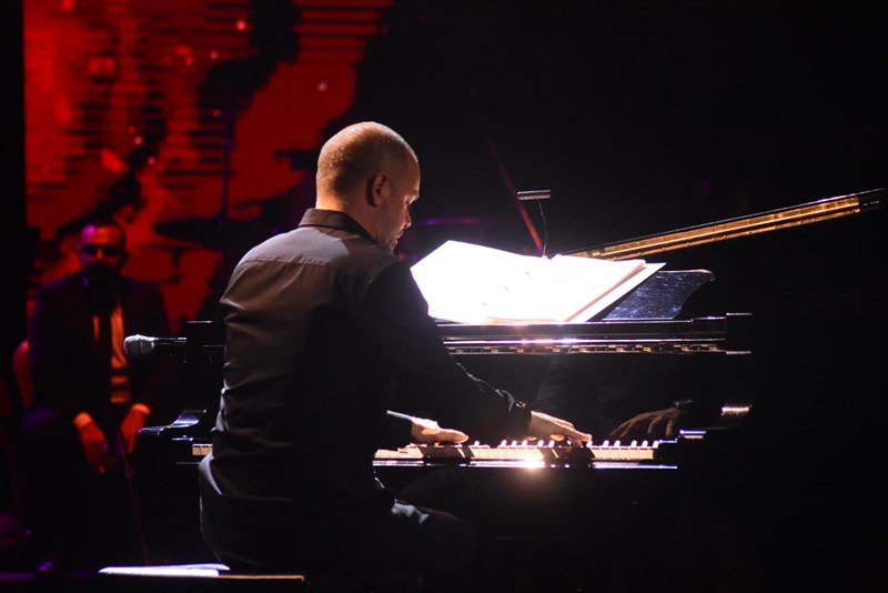 Michel Fadel at Casino Du Liban