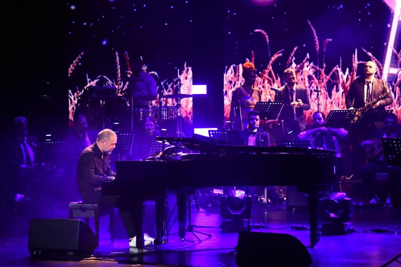 Michel Fadel at Casino Du Liban