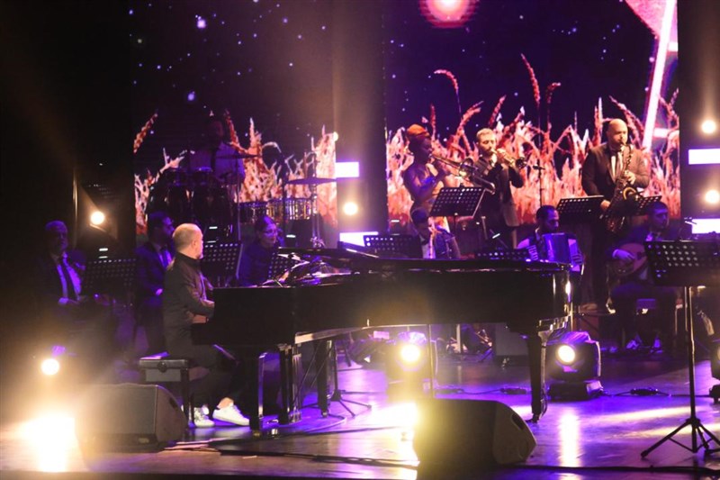 Michel Fadel at Casino Du Liban