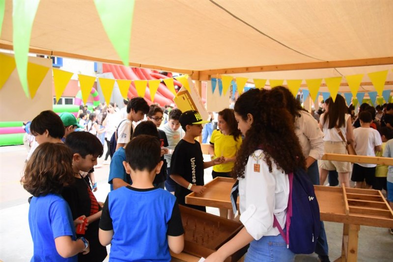 La Kermesse du Lycée Montaigne