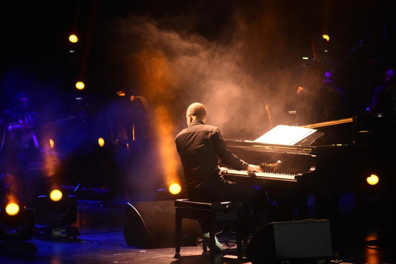 Michel Fadel at Casino Du Liban