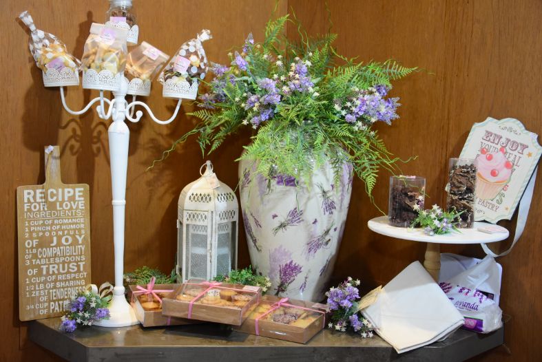 Mother's Day Exhibition At Club La Marina Dbaye