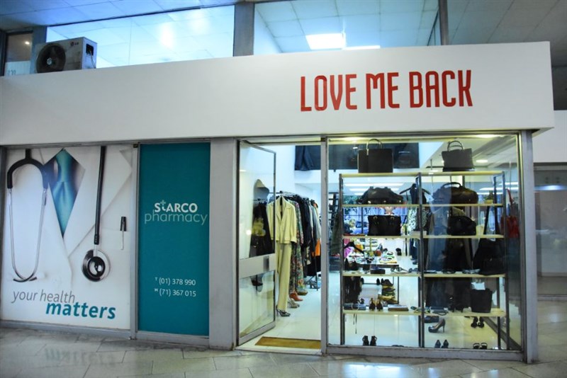 Love me back shop Opening