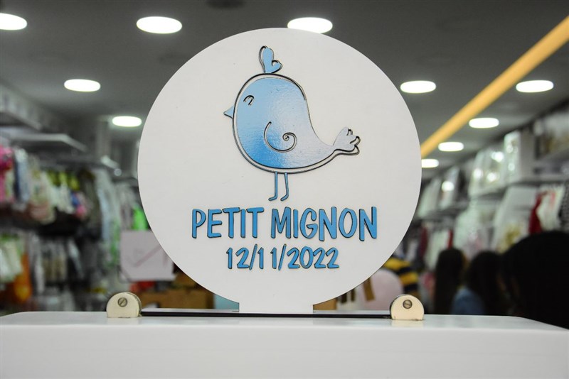 Le petit Mignon opening in Jbeil