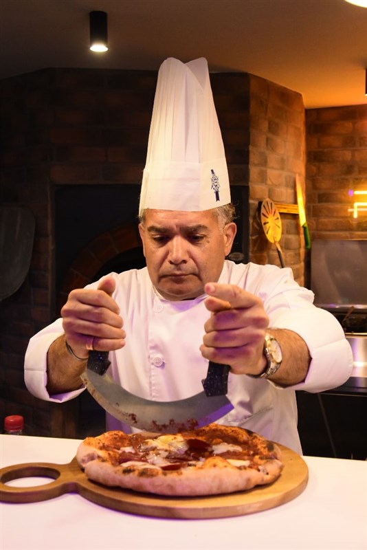 Shaggys opening at Mar Mikhael