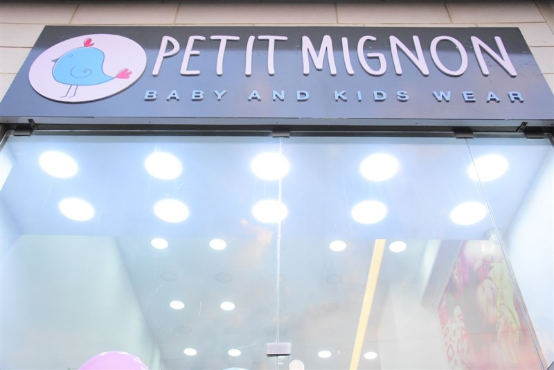 Le petit Mignon opening in Jbeil