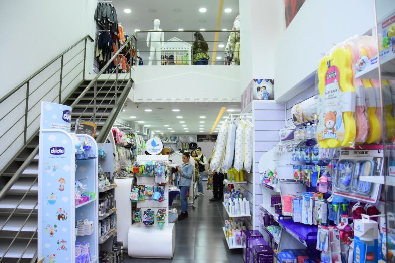 Le petit Mignon opening in Jbeil