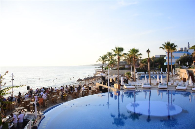 Dea Del Mare Grand Opening
