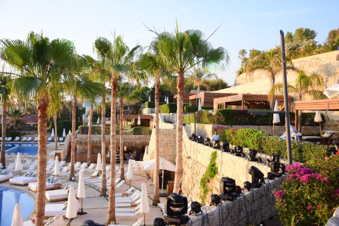 Dea Del Mare Grand Opening