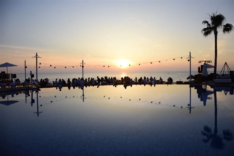Dea Del Mare Grand Opening
