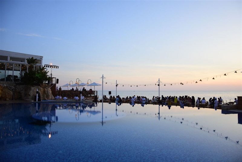 Dea Del Mare Grand Opening